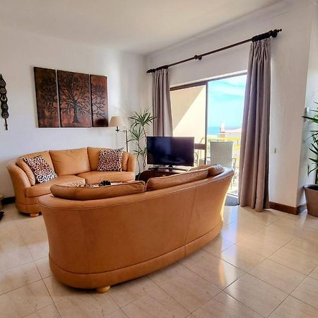 Apartmento Praia Da Dona Ana Lagos Exteriér fotografie