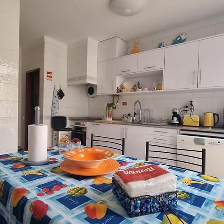 Apartmento Praia Da Dona Ana Lagos Exteriér fotografie
