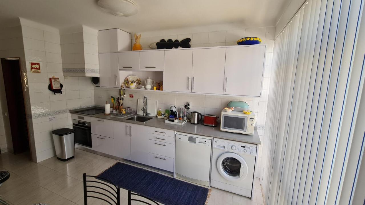 Apartmento Praia Da Dona Ana Lagos Exteriér fotografie