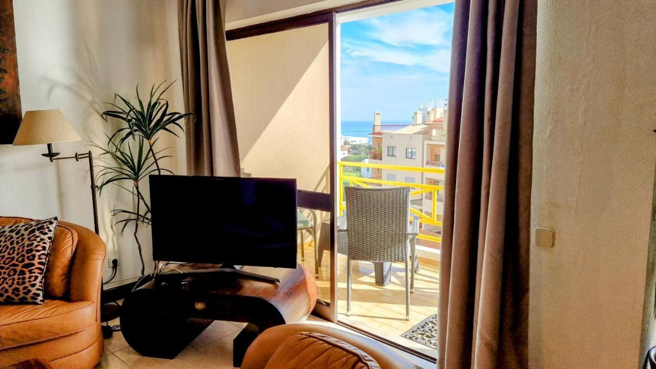 Apartmento Praia Da Dona Ana Lagos Exteriér fotografie