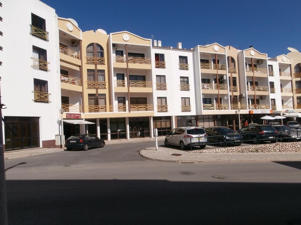 Apartmento Praia Da Dona Ana Lagos Pokoj fotografie